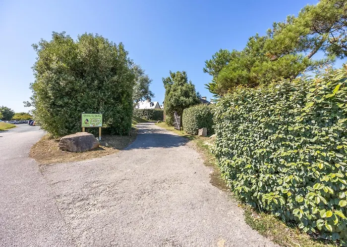 Maree Haute Et Maree Basse - 1 Et 1 Proche De La