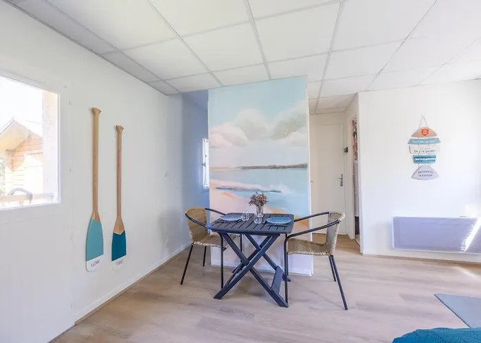 Maree Haute Et Maree Basse - 1 Et 1 Proche De La 바르네빌카테레